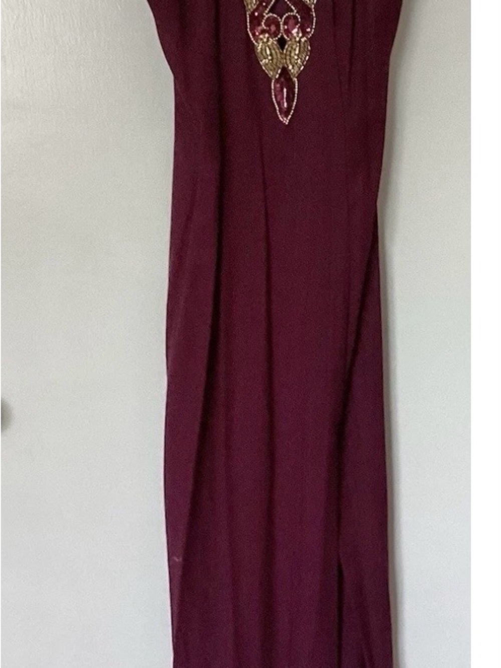 Zum Zum by Niki Livas Burgundy Prom Dress with Gold Beading Size 3/4